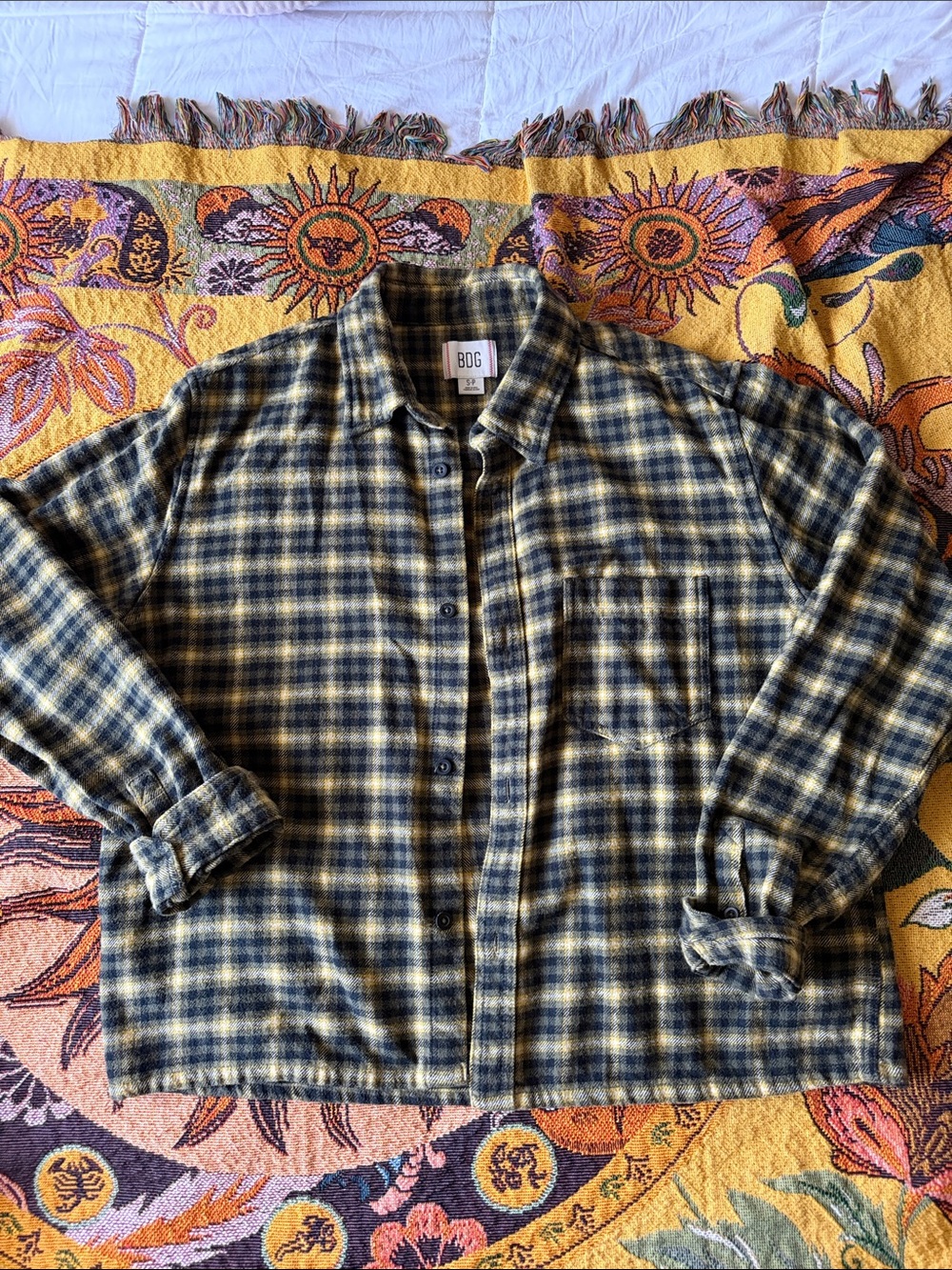 BDG Men’s Yellow and Black Plaid Shirt Jacket
